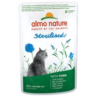 12x70g Almo Nature Holistic Sterilised marha nedves macskatáp